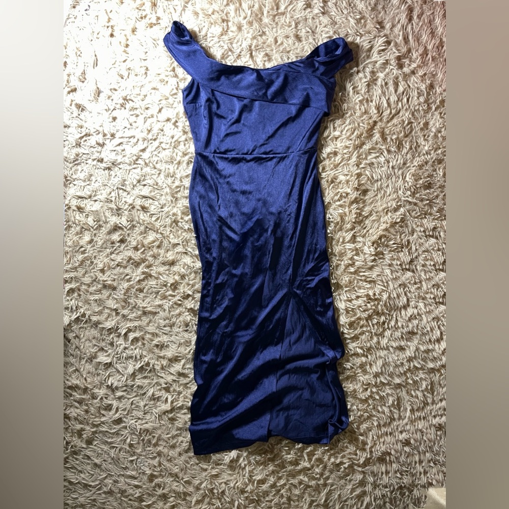 Navy Blue Bodycon Offshoulder Windsor dress